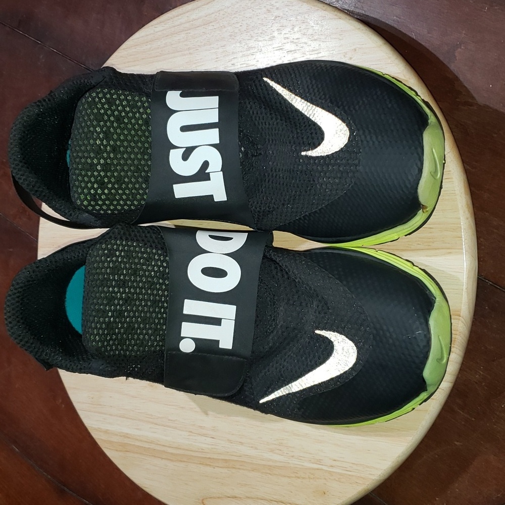 Nike shoes